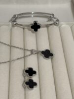 Amazing 4 Leaf Trendy Set